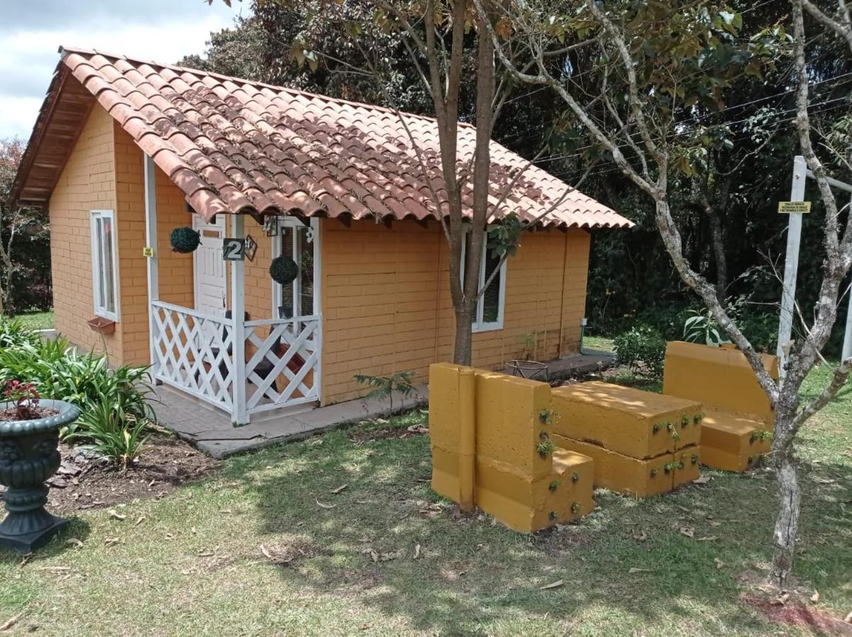 Hospedaje Santaelena -Chalets De Montana- Santa Elena (Antioquia) Exterior foto