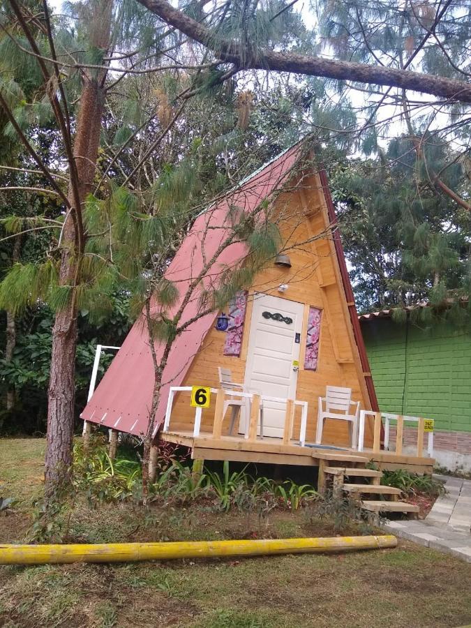 Hospedaje Santaelena -Chalets De Montana- Santa Elena (Antioquia) Exterior foto