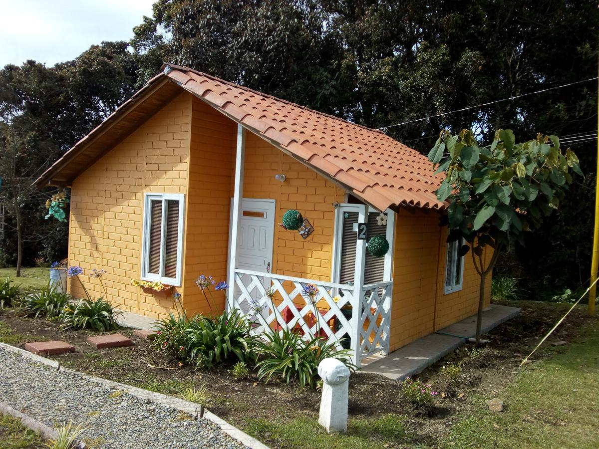 Hospedaje Santaelena -Chalets De Montana- Santa Elena (Antioquia) Exterior foto
